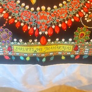 Beautiful never worn Hermes Scarf Maharajas